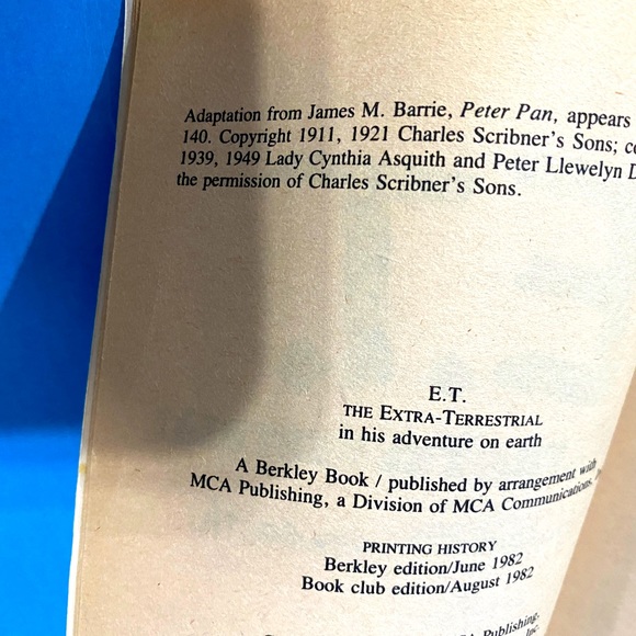 E.T. THE EXTRA TERRESTRIAL VTG 1982 A STEVEN SPIELBERG FILM PAPERBACK BOOK 244p. - Picture 12 of 13